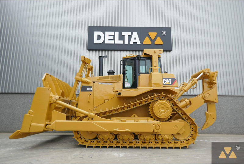 Caterpillar D9R - דחפור: תמונה 1 Caterpillar D9R - דחפור: תמונה 1