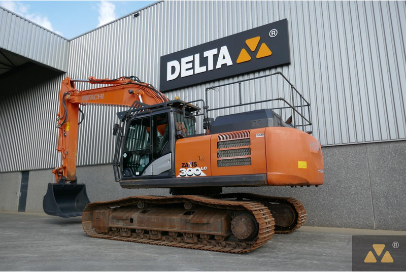 Hitachi ZX300LC-6 - מחפר סורק: תמונה 4 Hitachi ZX300LC-6 - מחפר סורק: תמונה 4