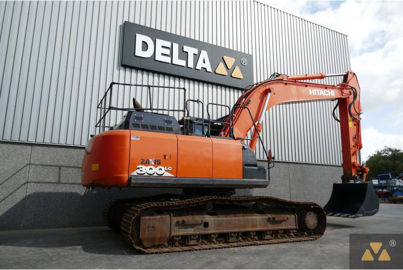 Hitachi ZX300LC-6 - מחפר סורק: תמונה 5 Hitachi ZX300LC-6 - מחפר סורק: תמונה 5