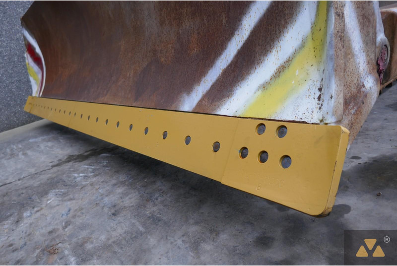 דחפור Komatsu D65PX-15EO: תמונה 10 דחפור Komatsu D65PX-15EO: תמונה 10