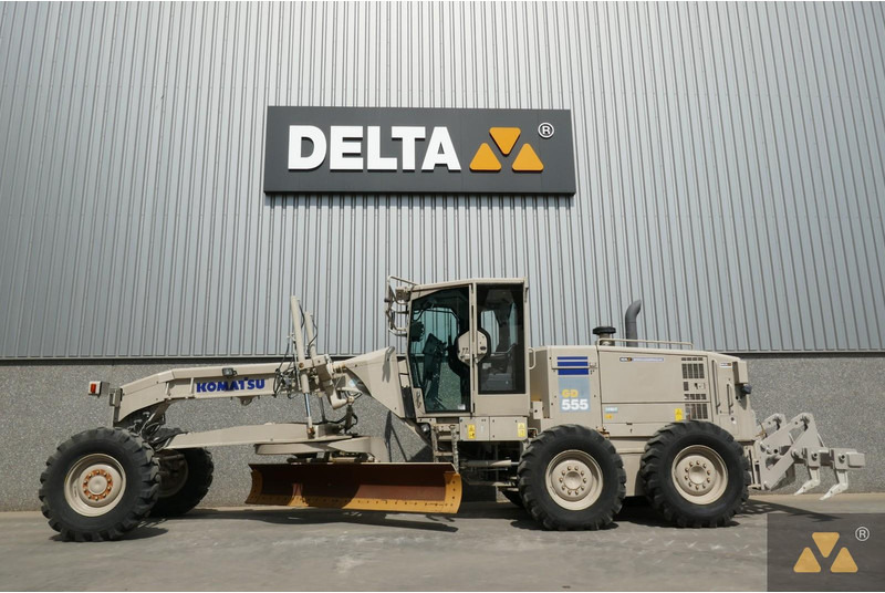 Komatsu GD555-5 Ex- - מפלסת: תמונה 1 Komatsu GD555-5 Ex- - מפלסת: תמונה 1
