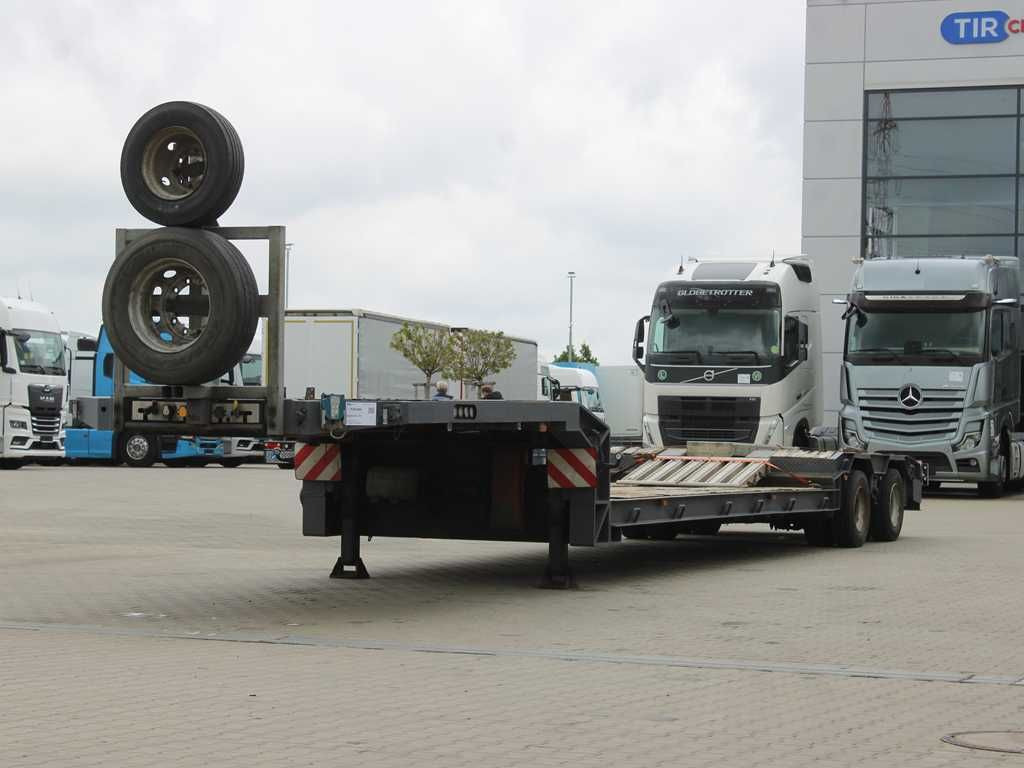 Goldhofer STZ-TL 2-27/80, RAIDS, PNEU 80% - סמיטריילר עם מטען נמוך: תמונה 1 Goldhofer STZ-TL 2-27/80, RAIDS, PNEU 80% - סמיטריילר עם מטען נמוך: תמונה 1