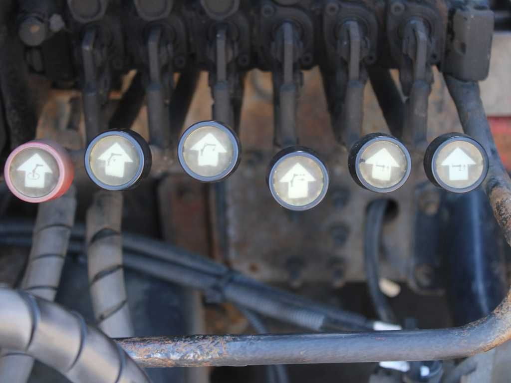 משאית צד נופל/ שטוחה, משאית מנוף Iveco EUROCARGO 100E17, EURO 3, CRANE HIAB 035-2: תמונה 8
