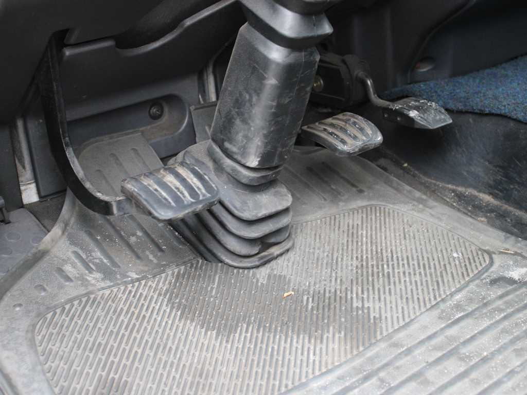משאית וילונות צד Iveco EUROCARGO ML 75 E 15, EURO 3, SLEEPING BODY: תמונה 8