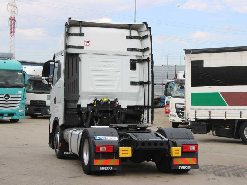 Iveco S - WAY 480, EURO 6, RETARDER, NAVIGATION, INDEPENDENT AIR CONDITIONING - יחידת טרקטור: תמונה 5 Iveco S - WAY 480, EURO 6, RETARDER, NAVIGATION, INDEPENDENT AIR CONDITIONING - יחידת טרקטור: תמונה 5