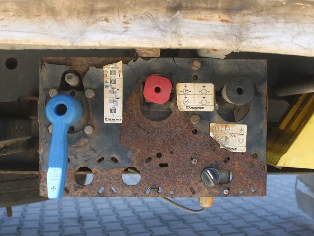 Krone SD, LOWDECK, MULTILOCK, LIFTING AXLE, LIFTING ROOF - סמיטריילר עם וילונות צד: תמונה 5 Krone SD, LOWDECK, MULTILOCK, LIFTING AXLE, LIFTING ROOF - סמיטריילר עם וילונות צד: תמונה 5