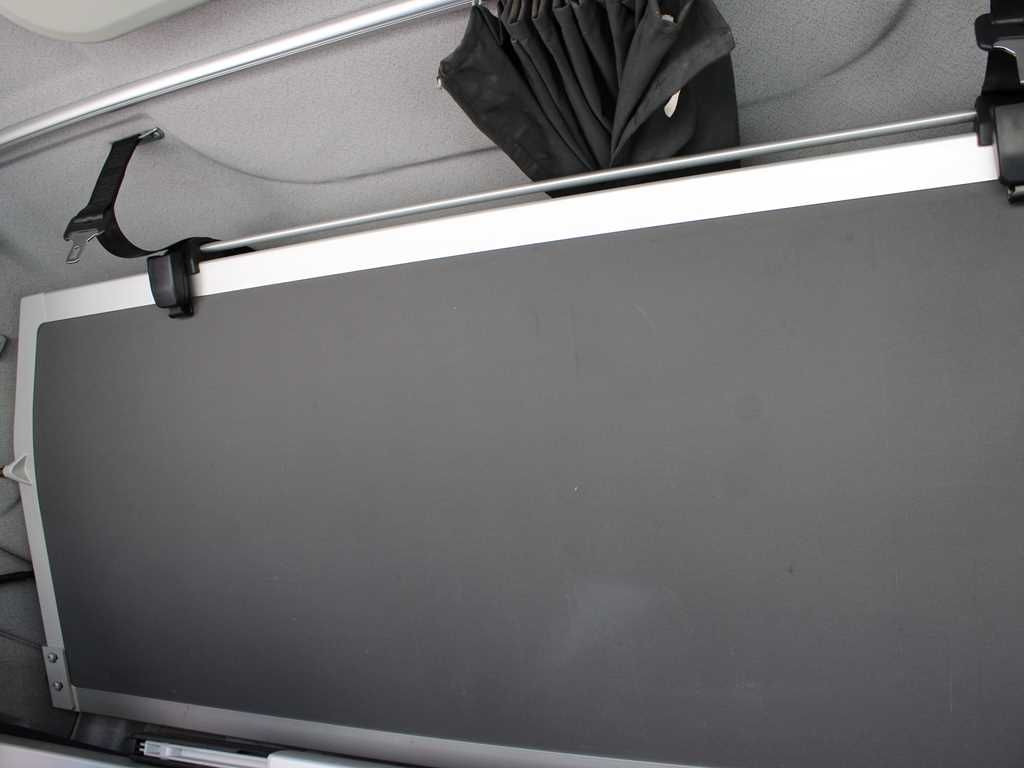 משאית וילונות צד MAN TGL 12.210 4X2 BB, SECONDARY AIR CONDITIONING: תמונה 13