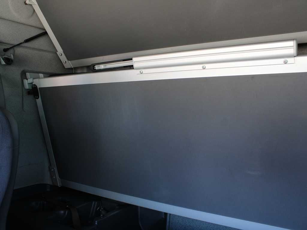 משאית וילונות צד MAN TGL 12.210 4X2 BB, SECONDARY AIR CONDITIONING: תמונה 12