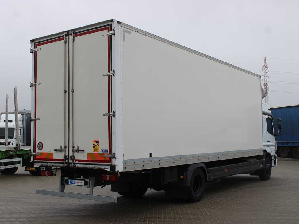 Mercedes-Benz ATEGO 1527, EURO 6, CAMERA, TIRES 80% - מכונות אחרות: תמונה 4 Mercedes-Benz ATEGO 1527, EURO 6, CAMERA, TIRES 80% - מכונות אחרות: תמונה 4