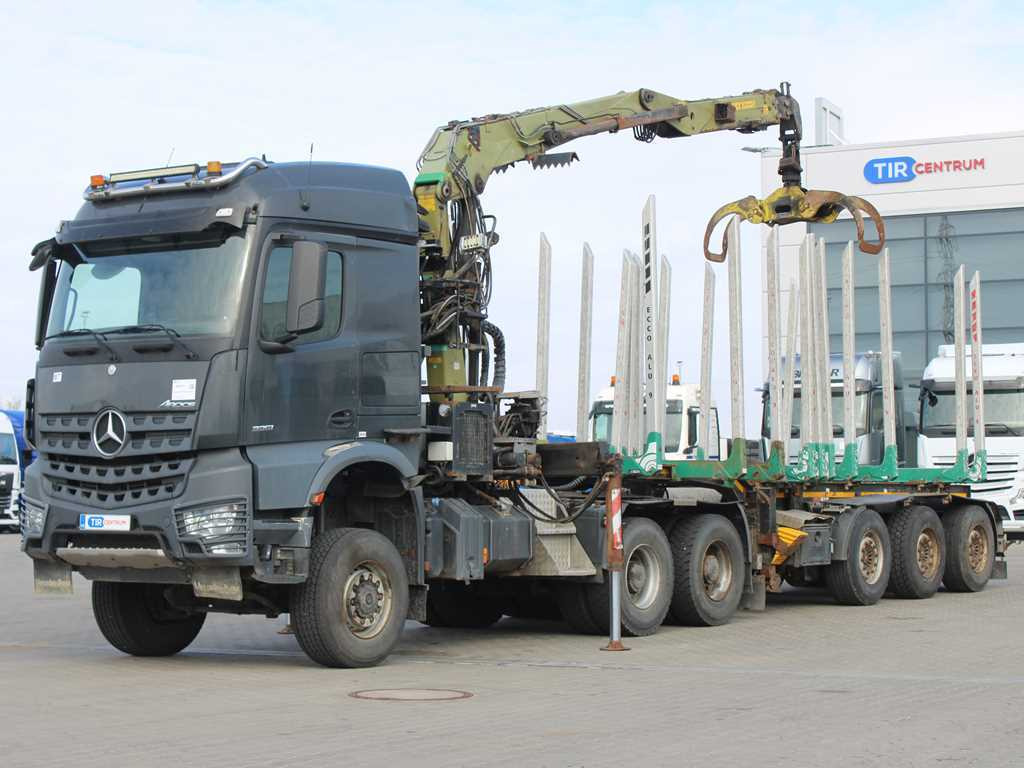 Mercedes-Benz Arocs 3351, 6x6, HYDRAULIC ARM LOGLIFT ET450, TIRES 80% + DOLL (2017) - מכונות אחרות: תמונה 1 Mercedes-Benz Arocs 3351, 6x6, HYDRAULIC ARM LOGLIFT ET450, TIRES 80% + DOLL (2017) - מכונות אחרות: תמונה 1