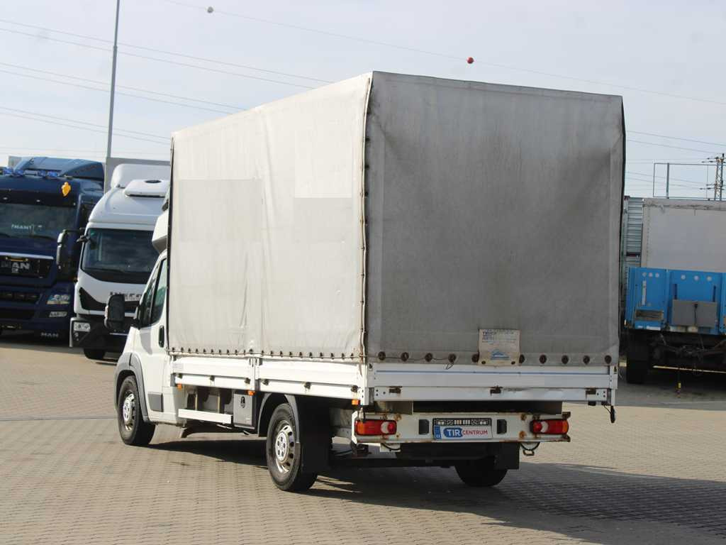 Peugeot Boxer, EURO 6, SIDE PANEL, TIRES 80% - כלי רכב מסחרי עם וילונות צד: תמונה 5 Peugeot Boxer, EURO 6, SIDE PANEL, TIRES 80% - כלי רכב מסחרי עם וילונות צד: תמונה 5