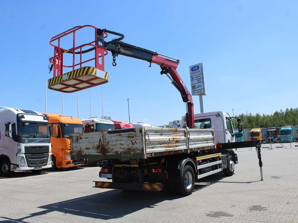 Renault D16, CRANE HMF 1130K- RC+ PLATFORM, PARKING CAM. - משאית הרמת וו, משאית מנוף: תמונה 3 Renault D16, CRANE HMF 1130K- RC+ PLATFORM, PARKING CAM. - משאית הרמת וו, משאית מנוף: תמונה 3