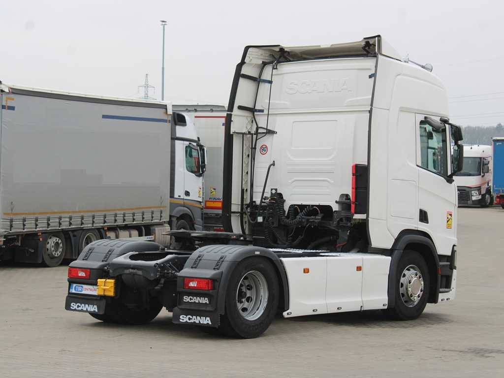 Scania R 450, EURO 6, NAVIGATION, RETARDER, TIRES 80% - יחידת טרקטור: תמונה 4 Scania R 450, EURO 6, NAVIGATION, RETARDER, TIRES 80% - יחידת טרקטור: תמונה 4