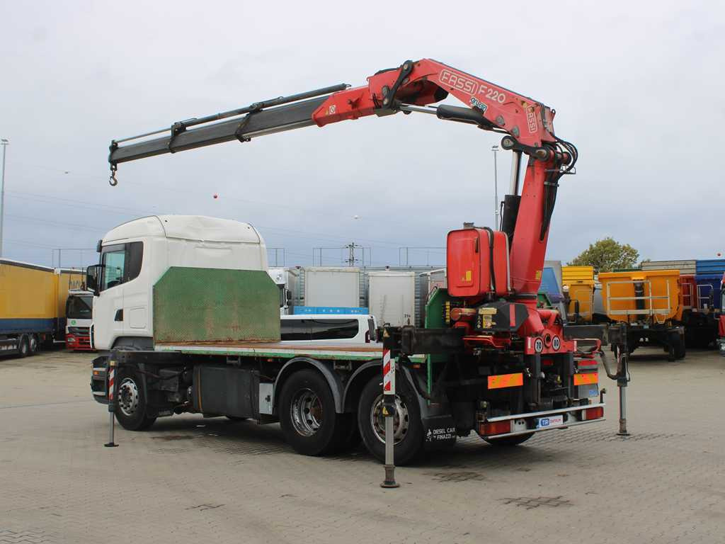 Scania R 500, 6X2, EURO 4, OPTICRUISE, HYDRAULIC ARM FASSI F220A.23 - משאית צד נופל/ שטוחה, משאית מנוף: תמונה 5 Scania R 500, 6X2, EURO 4, OPTICRUISE, HYDRAULIC ARM FASSI F220A.23 - משאית צד נופל/ שטוחה, משאית מנוף: תמונה 5