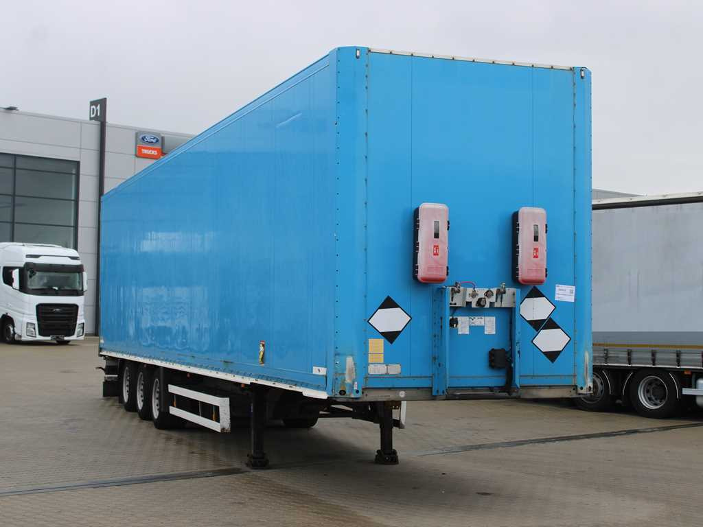 Schmitz CARGOBULL AG SKO 24, AXLES SAF, LOWDECK, TIRES 80% - סמיטריילר בתיבה סגורה: תמונה 3 Schmitz CARGOBULL AG SKO 24, AXLES SAF, LOWDECK, TIRES 80% - סמיטריילר בתיבה סגורה: תמונה 3