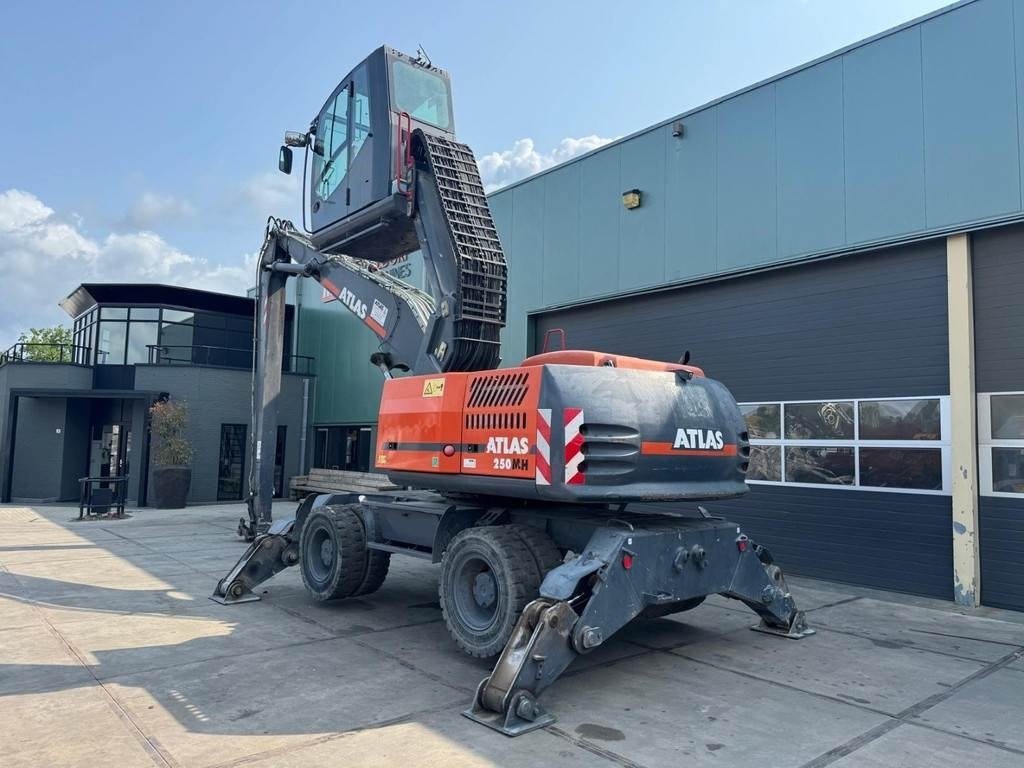 Atlas 250 MH - מטפל בפסולת/ תעשייתי: תמונה 4 Atlas 250 MH - מטפל בפסולת/ תעשייתי: תמונה 4