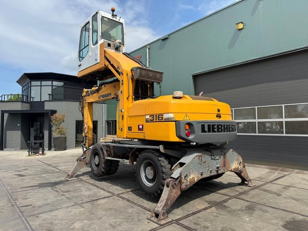 Liebherr A 316 - מטפל בפסולת/ תעשייתי: תמונה 3 Liebherr A 316 - מטפל בפסולת/ תעשייתי: תמונה 3