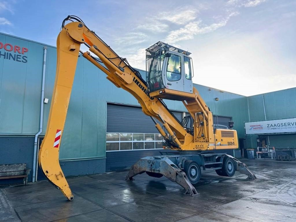 Liebherr A 924 C - מטפל בפסולת/ תעשייתי: תמונה 2 Liebherr A 924 C - מטפל בפסולת/ תעשייתי: תמונה 2