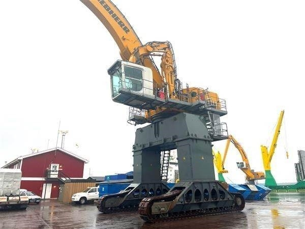 Liebherr LH 120 CG - מטפל בפסולת/ תעשייתי: תמונה 2 Liebherr LH 120 CG - מטפל בפסולת/ תעשייתי: תמונה 2