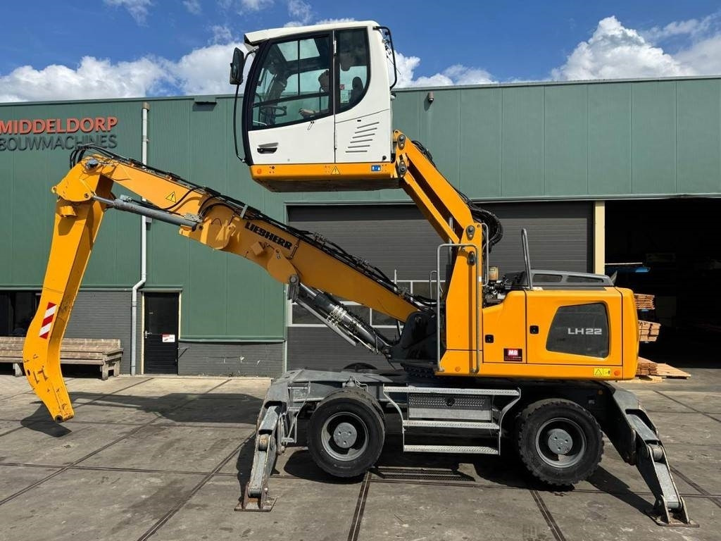 Liebherr LH 22 M - מטפל בפסולת/ תעשייתי: תמונה 1 Liebherr LH 22 M - מטפל בפסולת/ תעשייתי: תמונה 1