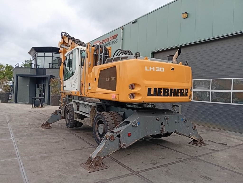 Liebherr LH 30 M - מטפל בפסולת/ תעשייתי: תמונה 3 Liebherr LH 30 M - מטפל בפסולת/ תעשייתי: תמונה 3