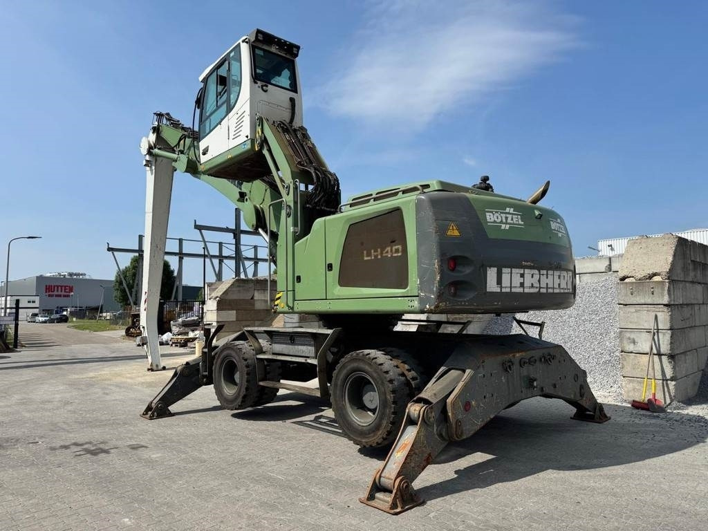 Liebherr LH 40 M - מטפל בפסולת/ תעשייתי: תמונה 3 Liebherr LH 40 M - מטפל בפסולת/ תעשייתי: תמונה 3