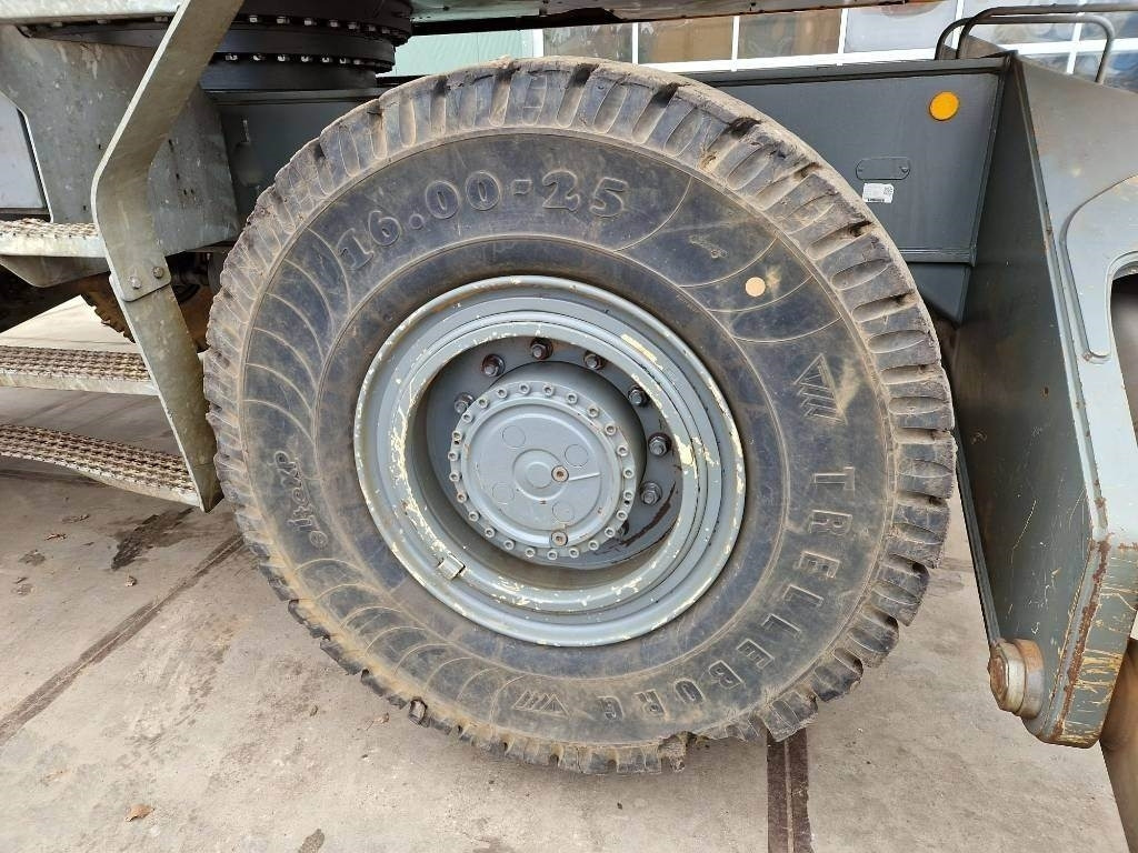מטפל בפסולת/ תעשייתי Liebherr LH 50 M: תמונה 20