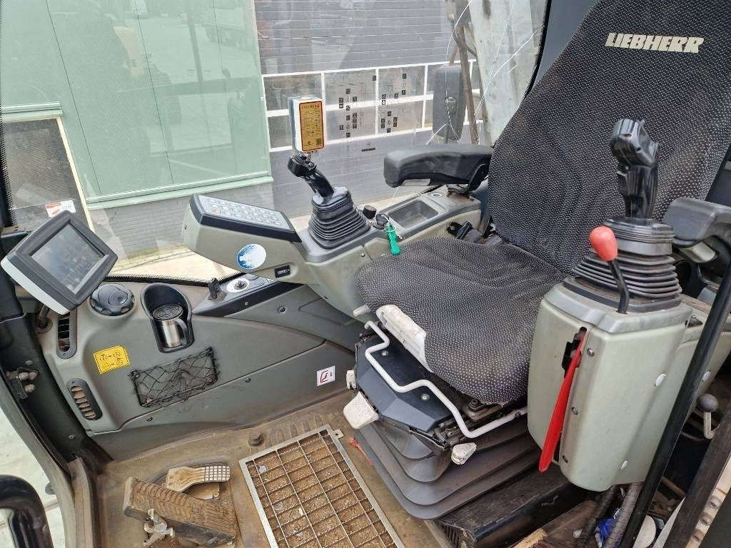 מטפל בפסולת/ תעשייתי Liebherr LH 50 M: תמונה 10