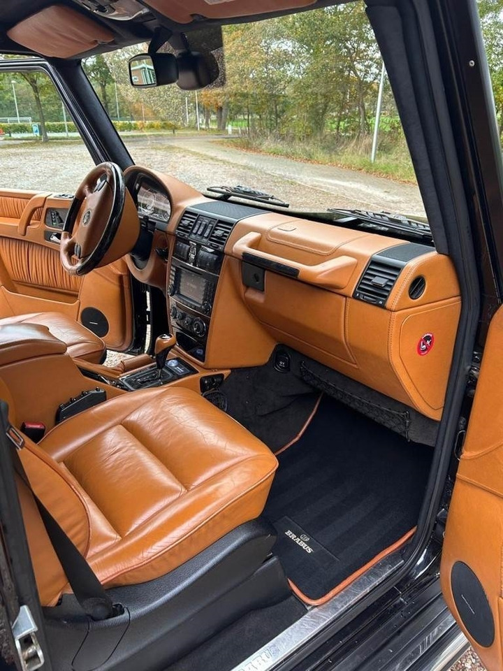SUV Mercedes-Benz G-Klasse 55 AMG Brabus K8: תמונה 10