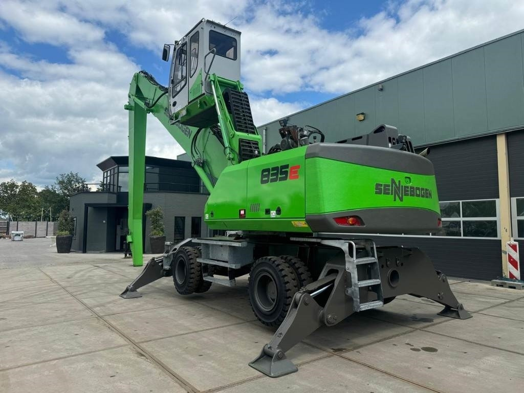 Sennebogen 835M E - מטפל בפסולת/ תעשייתי: תמונה 3 Sennebogen 835M E - מטפל בפסולת/ תעשייתי: תמונה 3