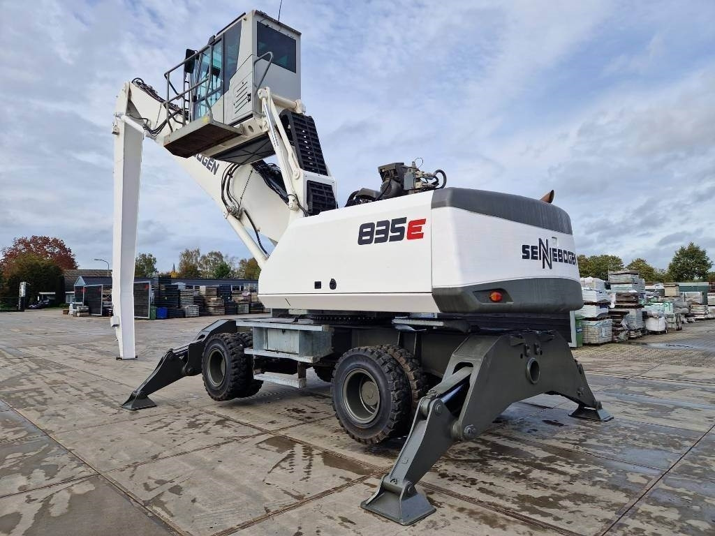 Sennebogen 835M E - מטפל בפסולת/ תעשייתי: תמונה 5 Sennebogen 835M E - מטפל בפסולת/ תעשייתי: תמונה 5