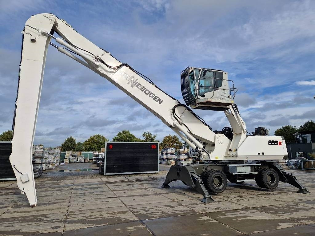 Sennebogen 835M E - מטפל בפסולת/ תעשייתי: תמונה 3 Sennebogen 835M E - מטפל בפסולת/ תעשייתי: תמונה 3