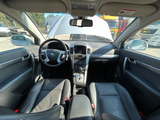 SUV Chevrolet Captiva 3,2 V6: תמונה 9
