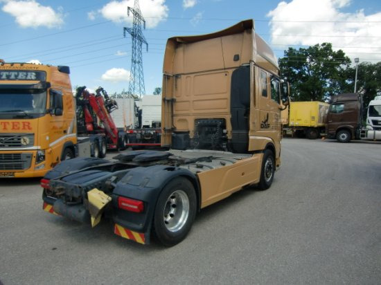 DAF XF 530 SSC Standklima, Retarder Hydraulik - יחידת טרקטור: תמונה 4 DAF XF 530 SSC Standklima, Retarder Hydraulik - יחידת טרקטור: תמונה 4