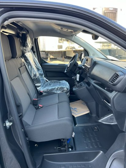 כלי רכב מסחרי עם לוח Fiat Scudo Maxi BlueDHi 120 6-Gang: תמונה 13