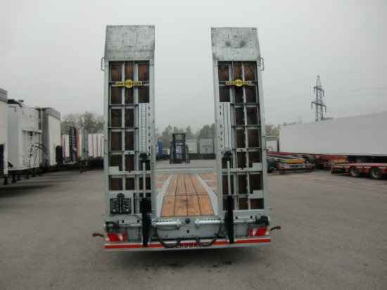 HUMBAUR HBTZ 217224 BS schräg Tandem-Tieflader Verzinkt, SAF-Achsen, - קרון נגרר עם מטען נמוך: תמונה 5 HUMBAUR HBTZ 217224 BS schräg Tandem-Tieflader Verzinkt, SAF-Achsen, - קרון נגרר עם מטען נמוך: תמונה 5