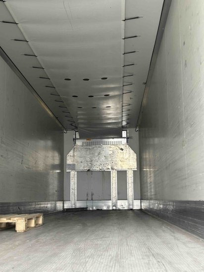 סמיטריילר עם קירור Krone TKS, Carrier Vector 1350, Liftachse: תמונה 7
