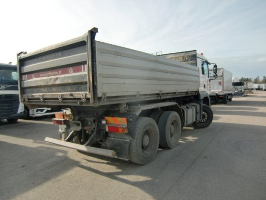 MAN TGA 26.360 6x4 Kipper, Manuel, E3 Schwarzmüller 3-Seitenkipper - מזהיר: תמונה 4 MAN TGA 26.360 6x4 Kipper, Manuel, E3 Schwarzmüller 3-Seitenkipper - מזהיר: תמונה 4