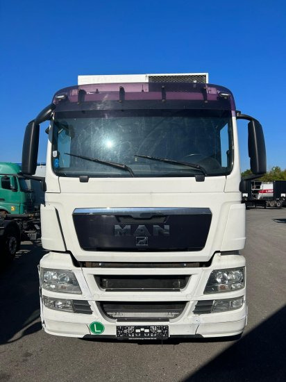 MAN TGS 26.360 6x2 LL, Tiefkühlkoffer Intarder, Liftachse ohne Anhänger - משאית קירור: תמונה 2 MAN TGS 26.360 6x2 LL, Tiefkühlkoffer Intarder, Liftachse ohne Anhänger - משאית קירור: תמונה 2