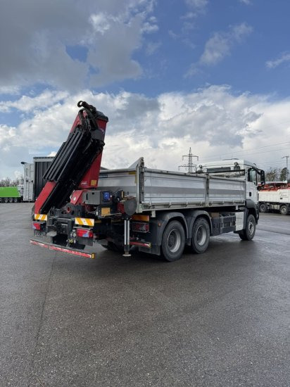 MAN TGS 26.430 6x4 3-Seitenkipper, HMF 2020K-RC Heckkran abnehmbar, - מזהיר, משאית מנוף: תמונה 4 MAN TGS 26.430 6x4 3-Seitenkipper, HMF 2020K-RC Heckkran abnehmbar, - מזהיר, משאית מנוף: תמונה 4