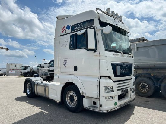 MAN TGX 18.460 XXL Intarder, Standklima, Automatik, EURO 6, Motorschaden/Engine Damage - יחידת טרקטור: תמונה 3 MAN TGX 18.460 XXL Intarder, Standklima, Automatik, EURO 6, Motorschaden/Engine Damage - יחידת טרקטור: תמונה 3