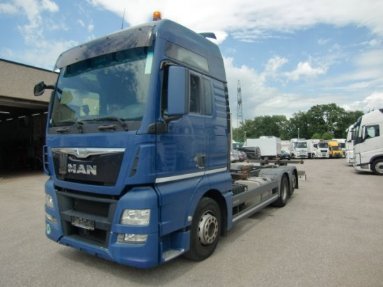 MAN TGX 26.440 XXL 6x2 Liftachse Euro 6 - מוביל מכולות/ משאית החלפת גוף: תמונה 1 MAN TGX 26.440 XXL 6x2 Liftachse Euro 6 - מוביל מכולות/ משאית החלפת גוף: תמונה 1