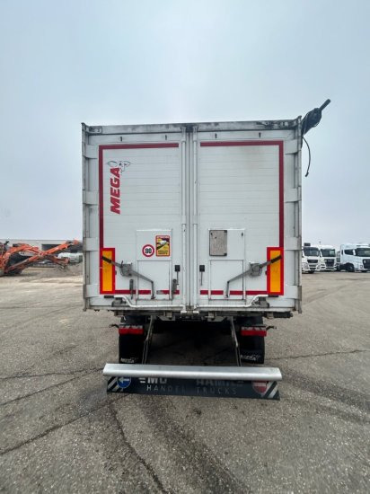 MEGA Alu-Kastenmulde 55m³, SAF-Achsen, Rollplane, Kombiklappe, Stehpodest - סמיטריילר עם מזהיר: תמונה 3 MEGA Alu-Kastenmulde 55m³, SAF-Achsen, Rollplane, Kombiklappe, Stehpodest - סמיטריילר עם מזהיר: תמונה 3