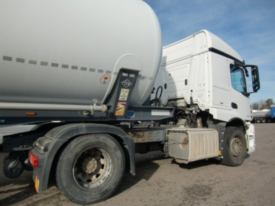 Mercedes-Benz Actros 1840, MP4 - יחידת טרקטור: תמונה 4 Mercedes-Benz Actros 1840, MP4 - יחידת טרקטור: תמונה 4