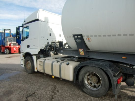 Mercedes-Benz Actros 1840, MP4 - יחידת טרקטור: תמונה 5 Mercedes-Benz Actros 1840, MP4 - יחידת טרקטור: תמונה 5