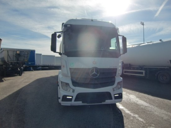 Mercedes-Benz Actros 1845, MP4 - יחידת טרקטור: תמונה 2 Mercedes-Benz Actros 1845, MP4 - יחידת טרקטור: תמונה 2