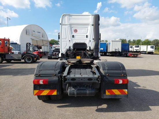 Mercedes-Benz Actros 1845, MP4 - יחידת טרקטור: תמונה 3 Mercedes-Benz Actros 1845, MP4 - יחידת טרקטור: תמונה 3