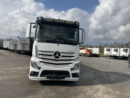 Mercedes-Benz Actros 2653, Retarder, Pritsche, Hiab Hipro 232 ES5 - משאית צד נופל/ שטוחה, משאית מנוף: תמונה 2 Mercedes-Benz Actros 2653, Retarder, Pritsche, Hiab Hipro 232 ES5 - משאית צד נופל/ שטוחה, משאית מנוף: תמונה 2