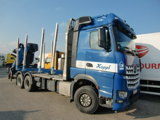 Mercedes-Benz Arocs 3353 6x4 Holztransp., Palfinger Kran Epsilon - משאית עץ, משאית מנוף: תמונה 1 Mercedes-Benz Arocs 3353 6x4 Holztransp., Palfinger Kran Epsilon - משאית עץ, משאית מנוף: תמונה 1