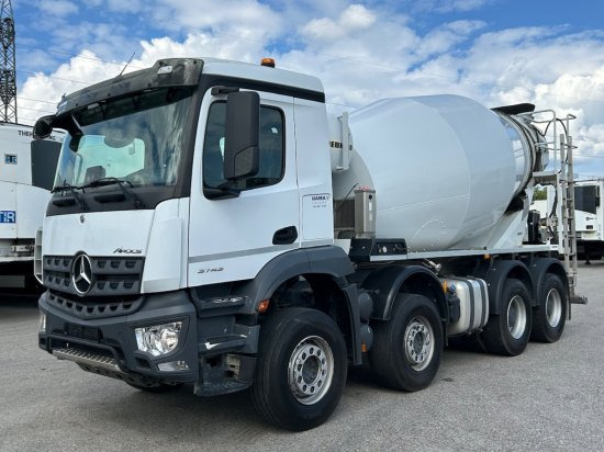 Mercedes-Benz Arocs 3743, 8x4 Betonmischer, Euro 6, 9m³ Liebherr Mischer - משאית מערבלת בטון: תמונה 1 Mercedes-Benz Arocs 3743, 8x4 Betonmischer, Euro 6, 9m³ Liebherr Mischer - משאית מערבלת בטון: תמונה 1